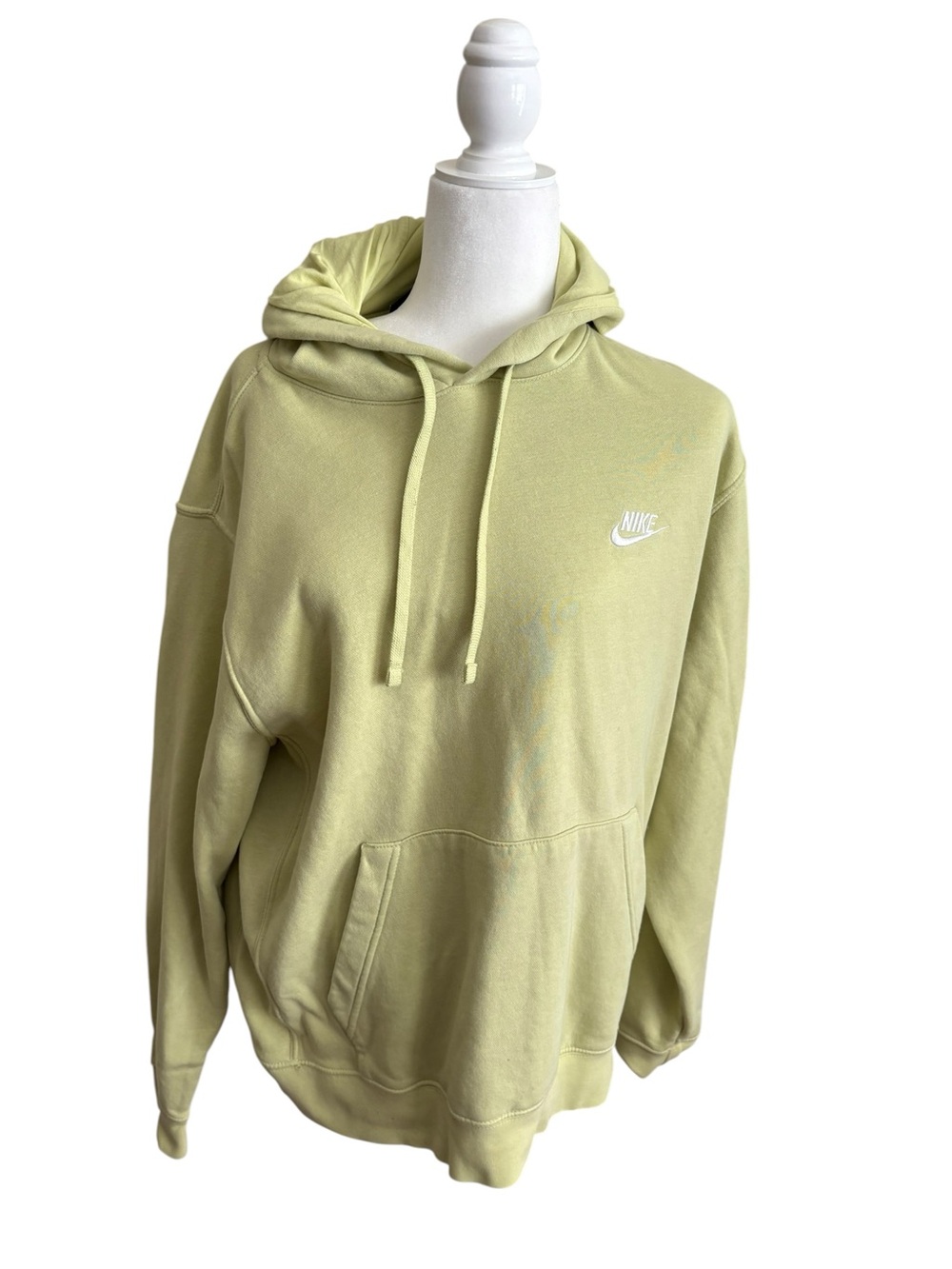 Nike Men's Hoodie Sweatshirt in Lime Green